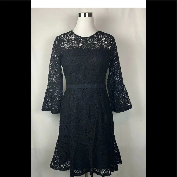 Nanette Lepore Black‎ Lace Dress Bell Sleeves Women’s Size 4 (NN17) - Picture 1 of 5